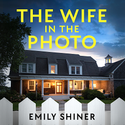 Book Review: The Wife in the Photo